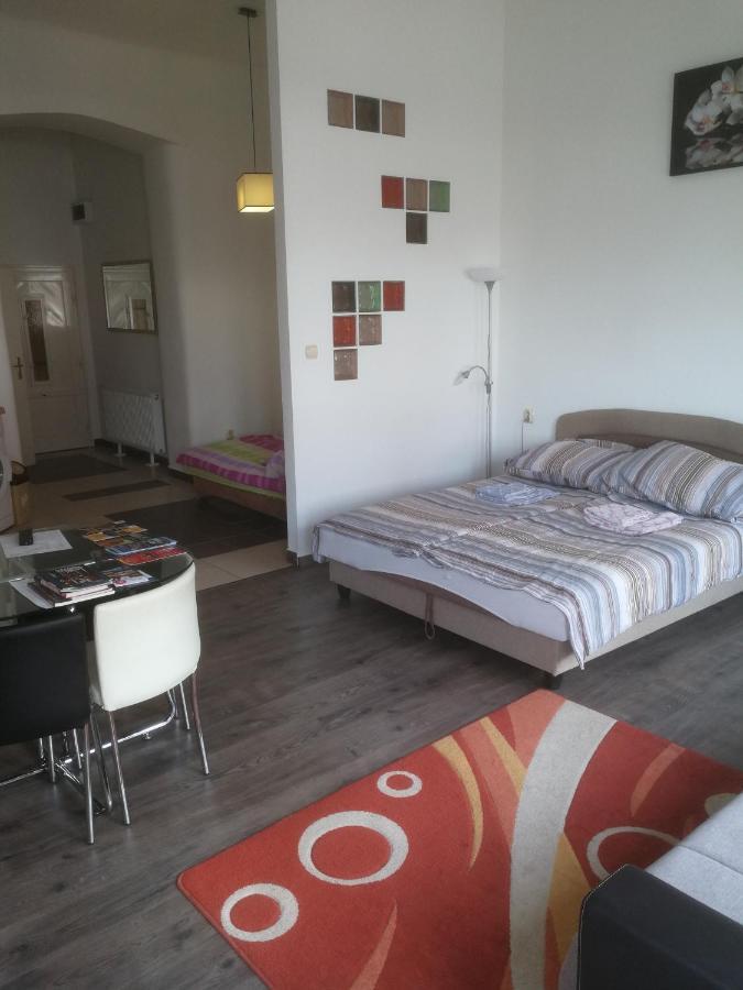 Next Door Apartment Budapest Exterior foto